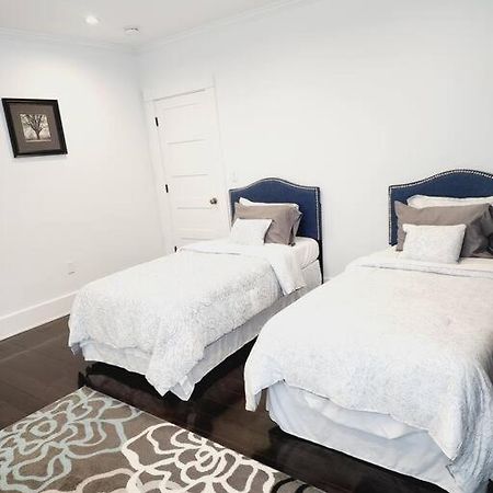 Charming And Comfortable! Medford Extérieur photo